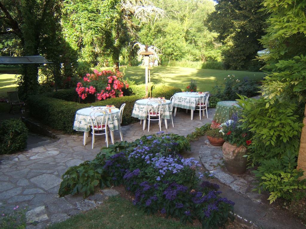 Bed & Breakfast Le Moulin Neuf Saint-Alvere Ngoại thất bức ảnh